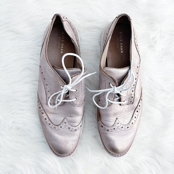 Cole Haan Original Grand Rose Gold Metallic Wingtip Oxford Sneaker - Picture 2 of 8